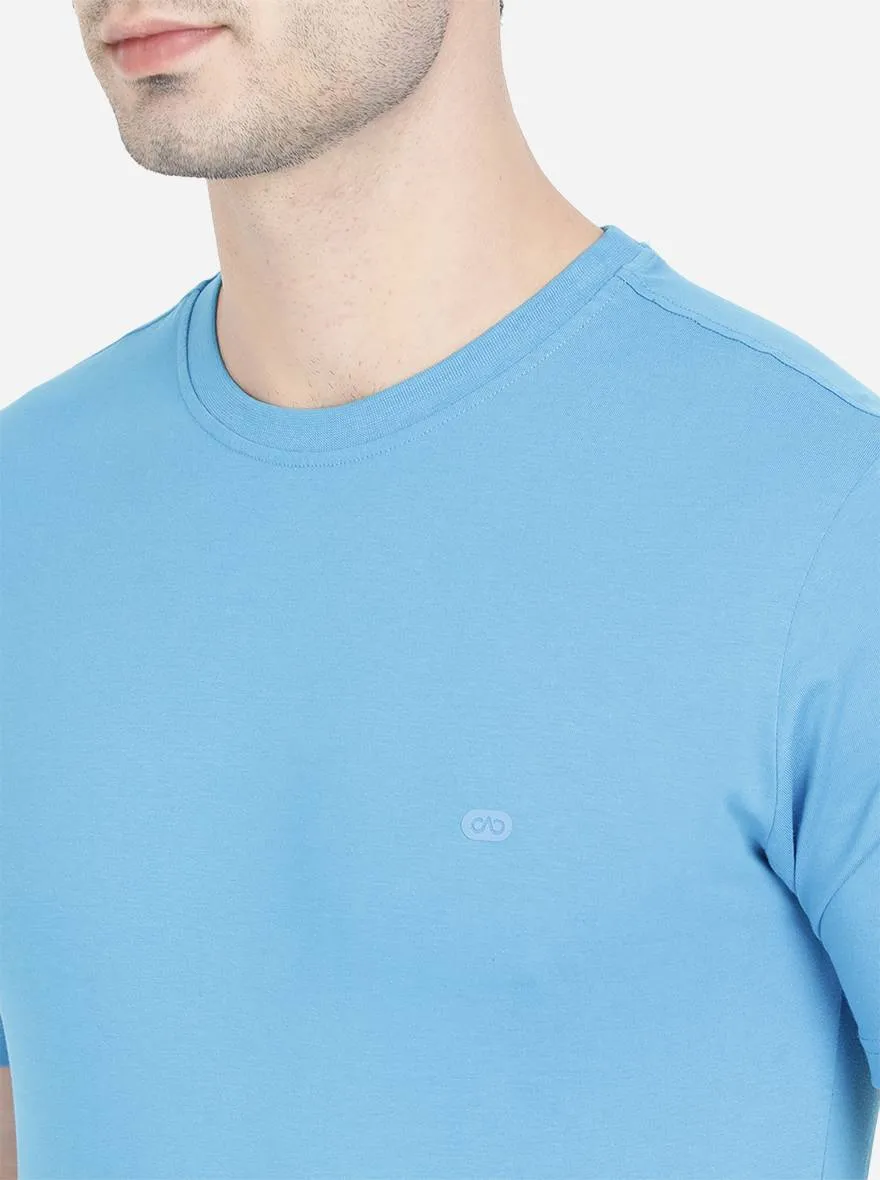 Light Blue Solid Slim Fit T-Shirt | JadeBlue