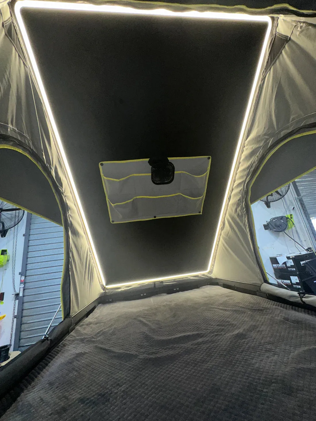 Penthouse Rooftop Tent [OUT OF STOCK]