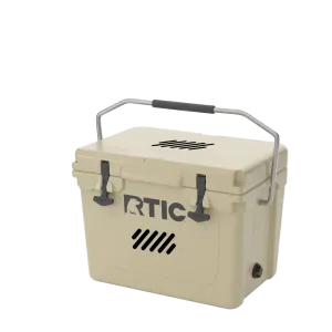 RTIC Ultra-Tough Cooler 20 Quart