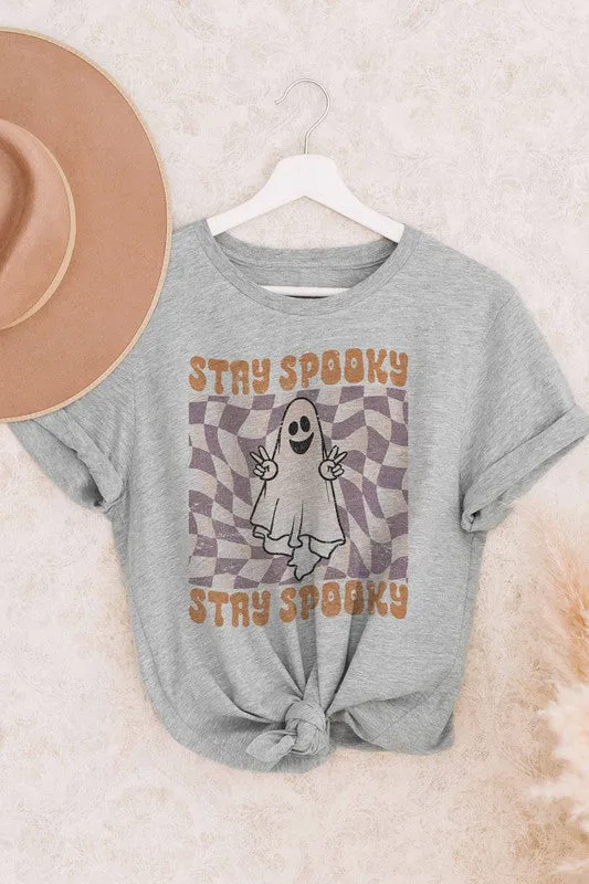 STAY SPOOKY GRAPHIC TEE